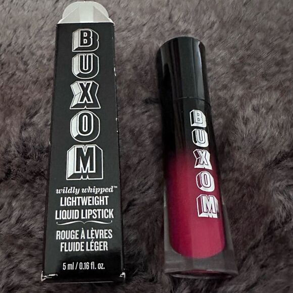 NIB Buxom Wildly Whipped Lightweight Liquid Lipstick in Moonlighter - Picture 2 of 2